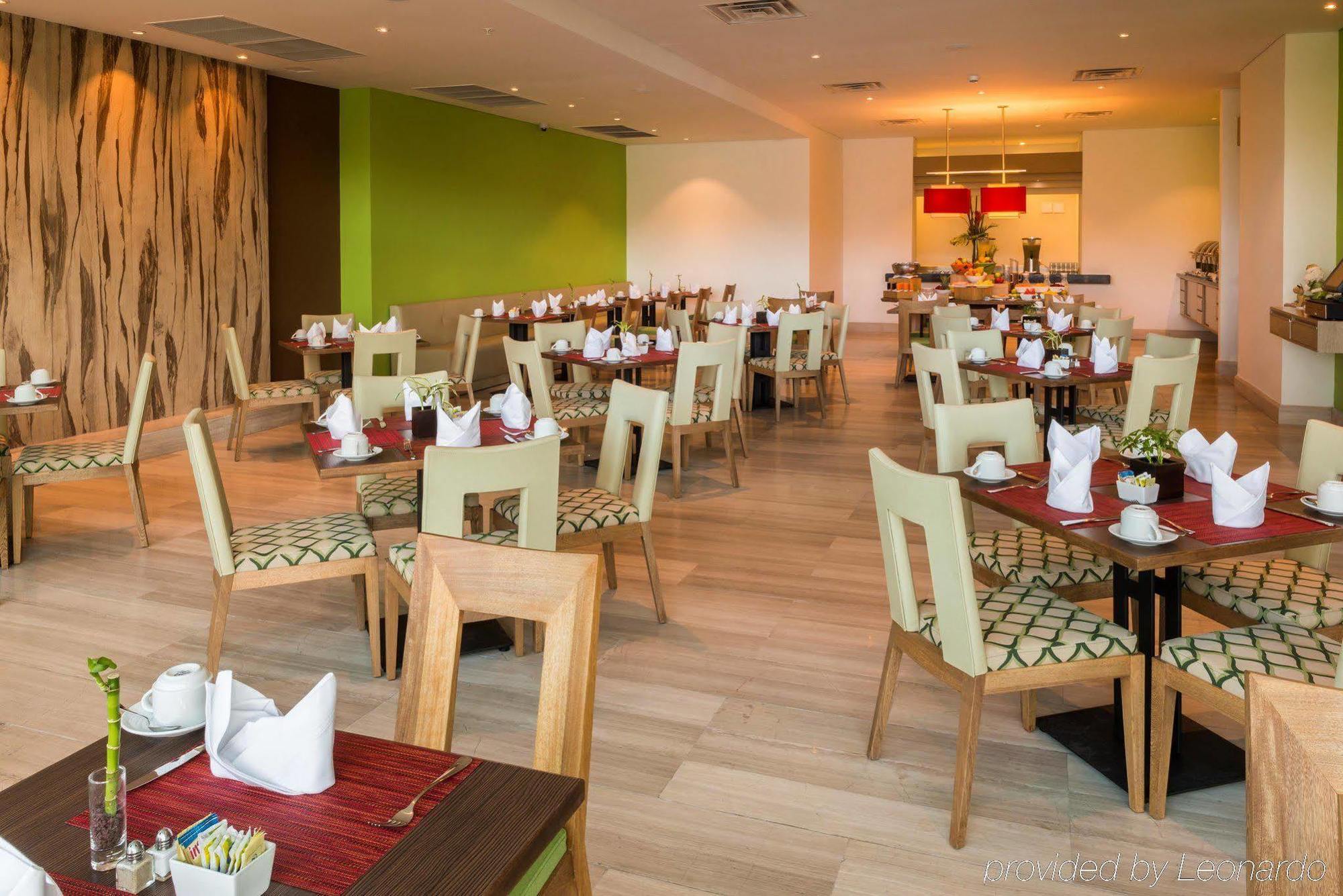 Hilton Garden Inn Barranquilla Barranquilla  Buitenkant foto