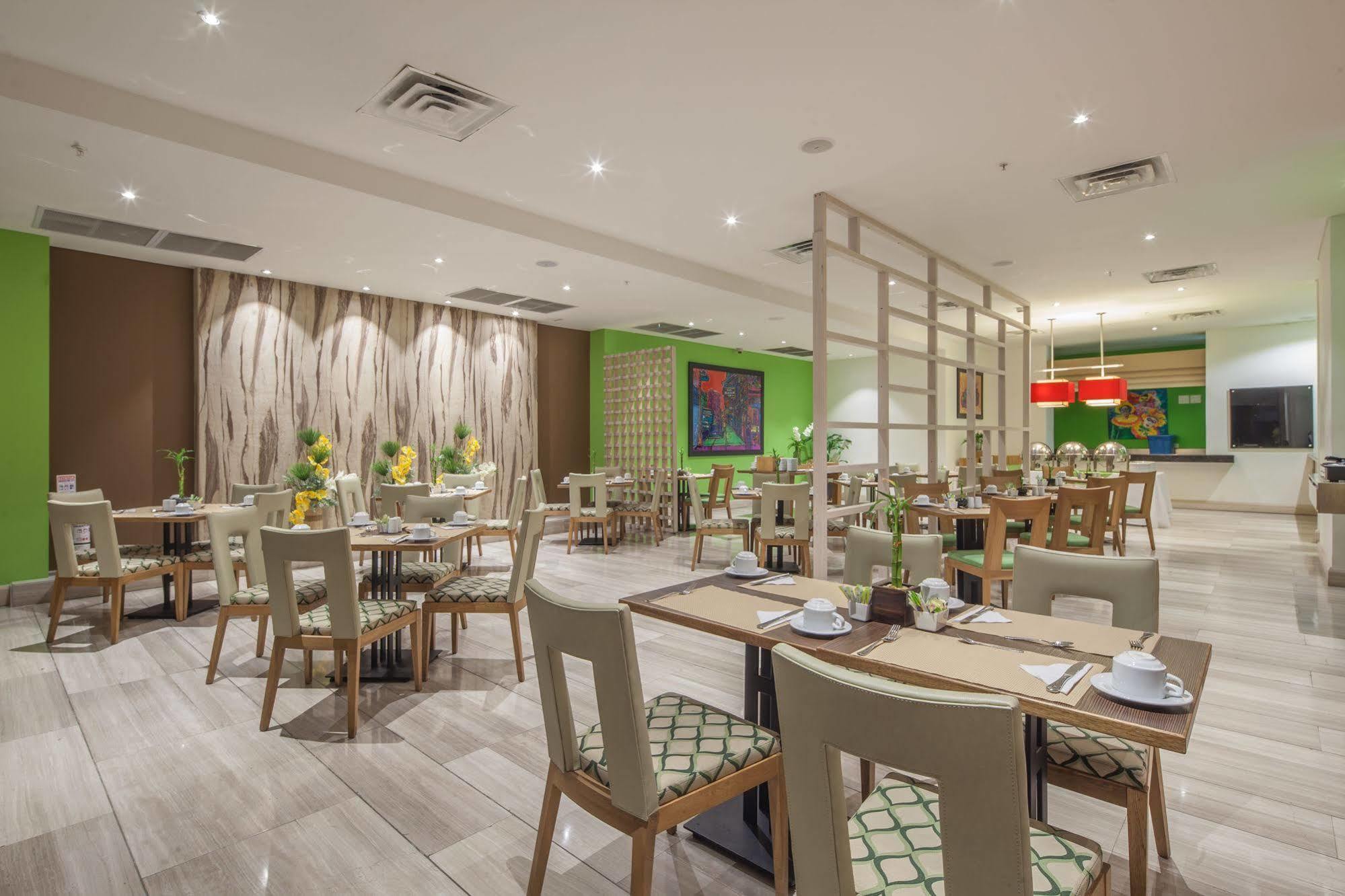 Hilton Garden Inn Barranquilla Barranquilla  Buitenkant foto